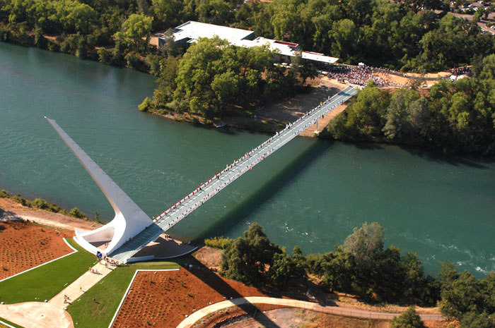 sundial-bridge